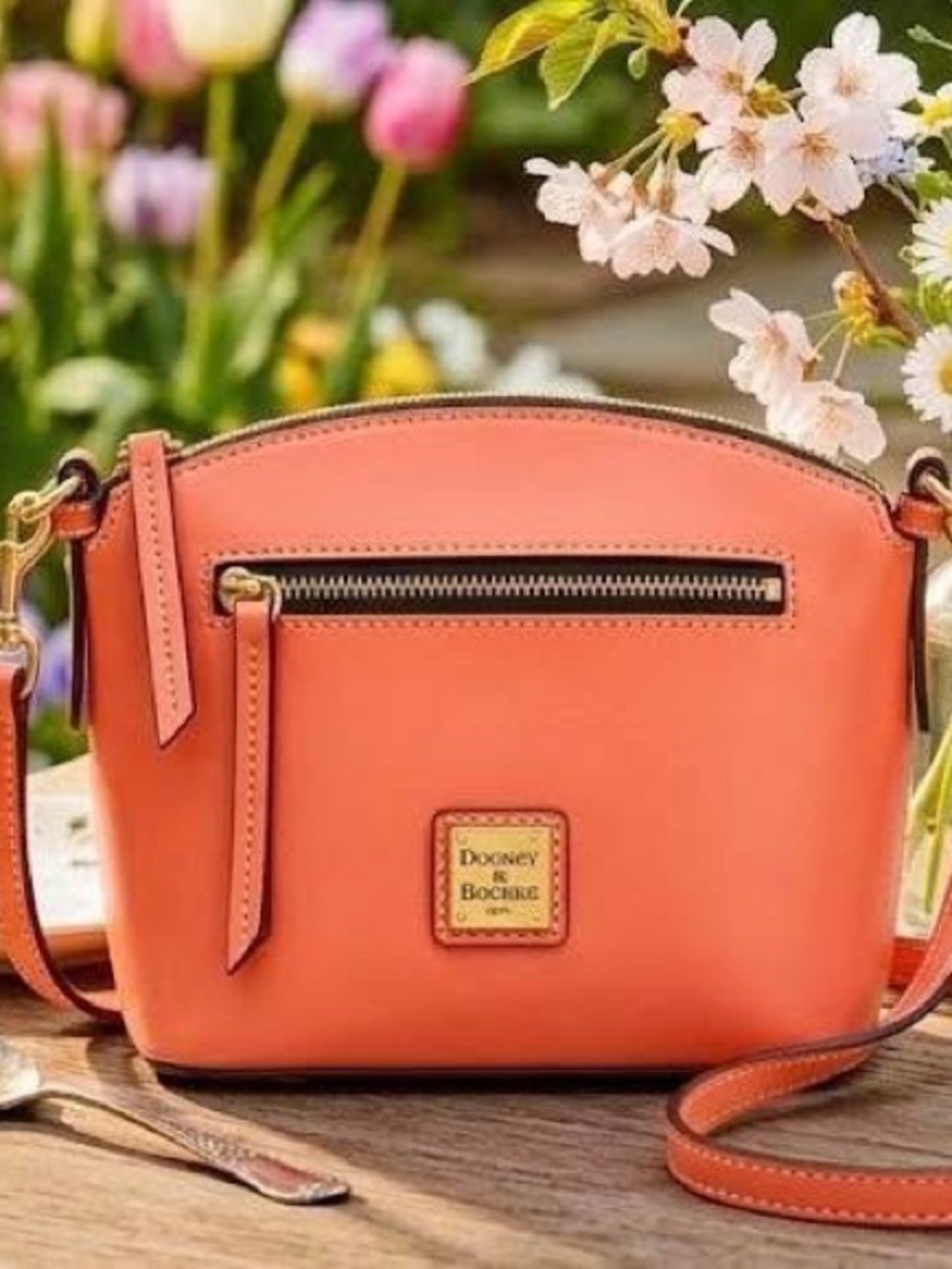 Dooney &Bourke Beacon Dome “Coral” Crossbody - Picture 7 of 8